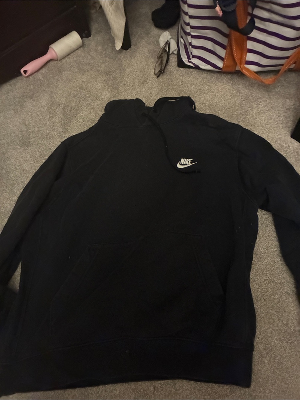 Nike Men’s Black Crewneck Pullover Sweatshirt